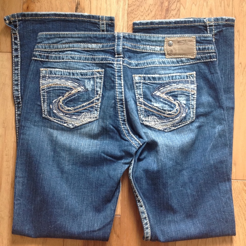 Silver TWISTED DENIM Jeans frayed/distressed sz29